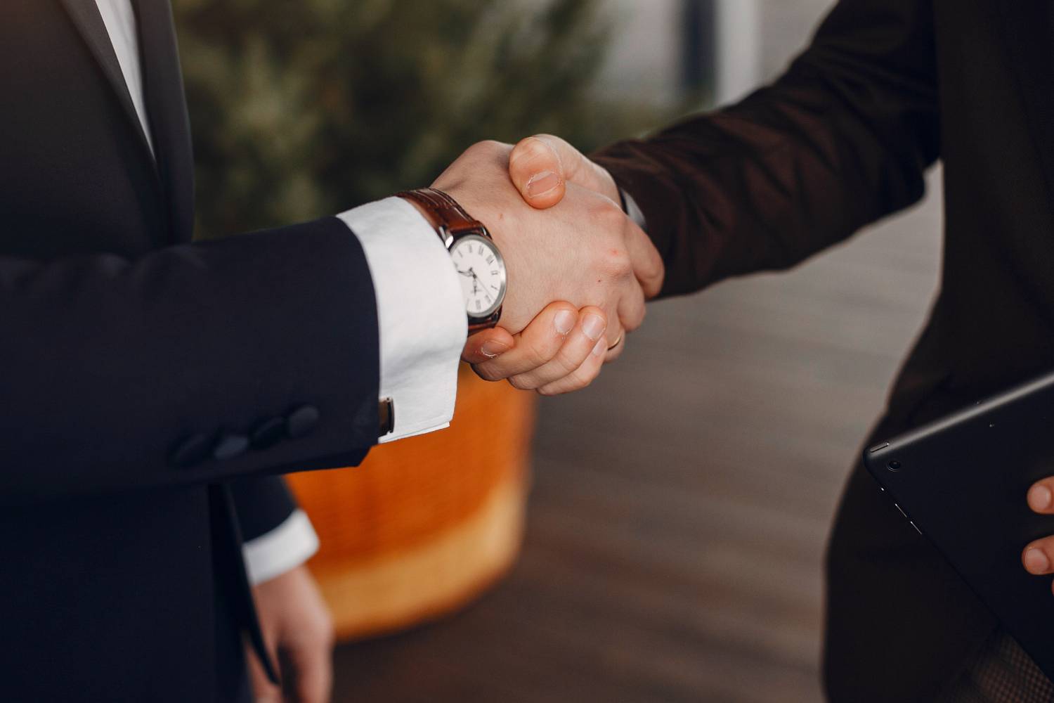 Jak wybrać pełnomocnika do prowadzenia trudnej sprawy i na co zwrócić uwagę przy pierwszej konsultacji