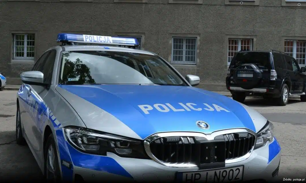 Bezpieczny długi weekend sierpniowy: Kontrole i działania policji w Kartuzy